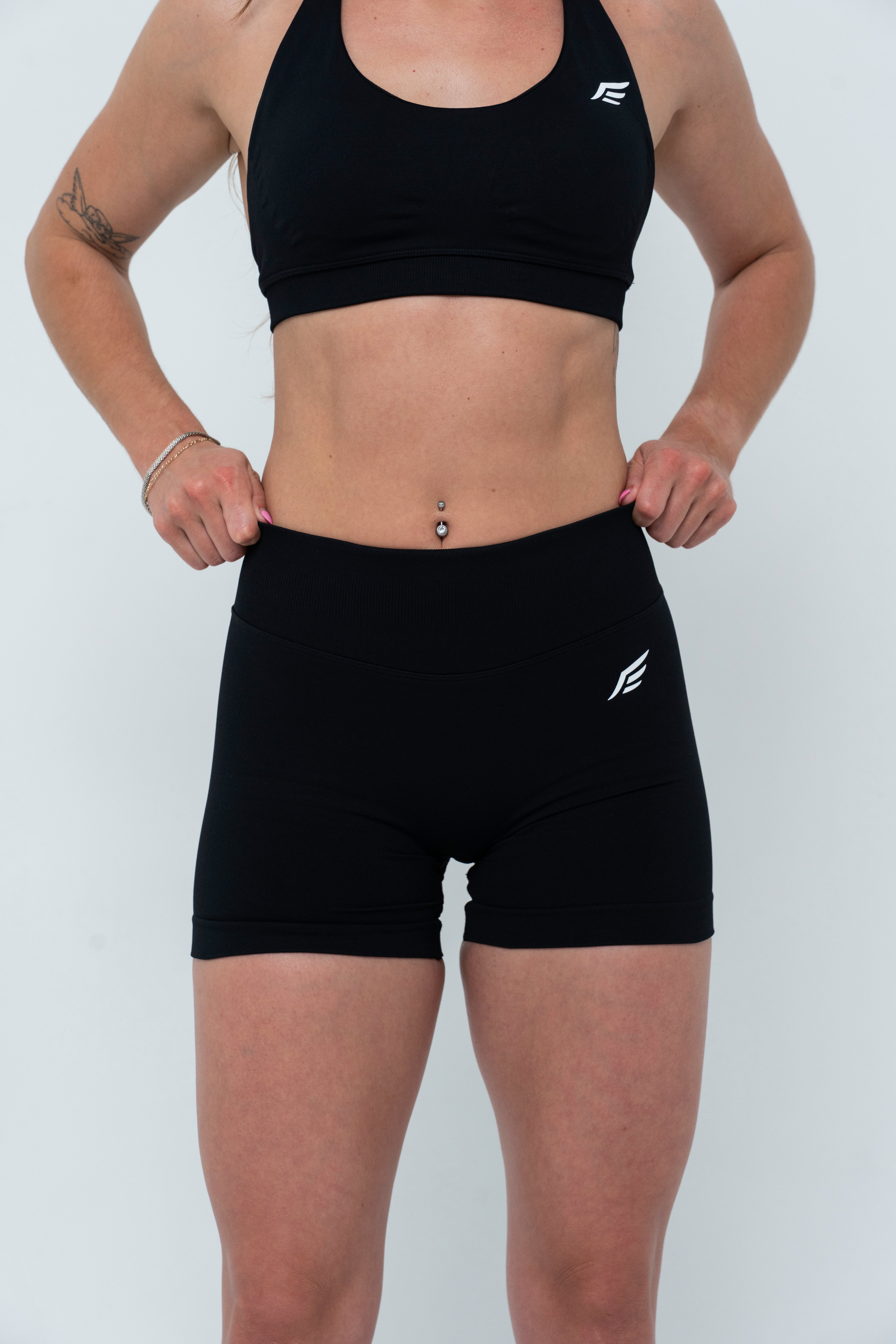 Endurance  Shorts
