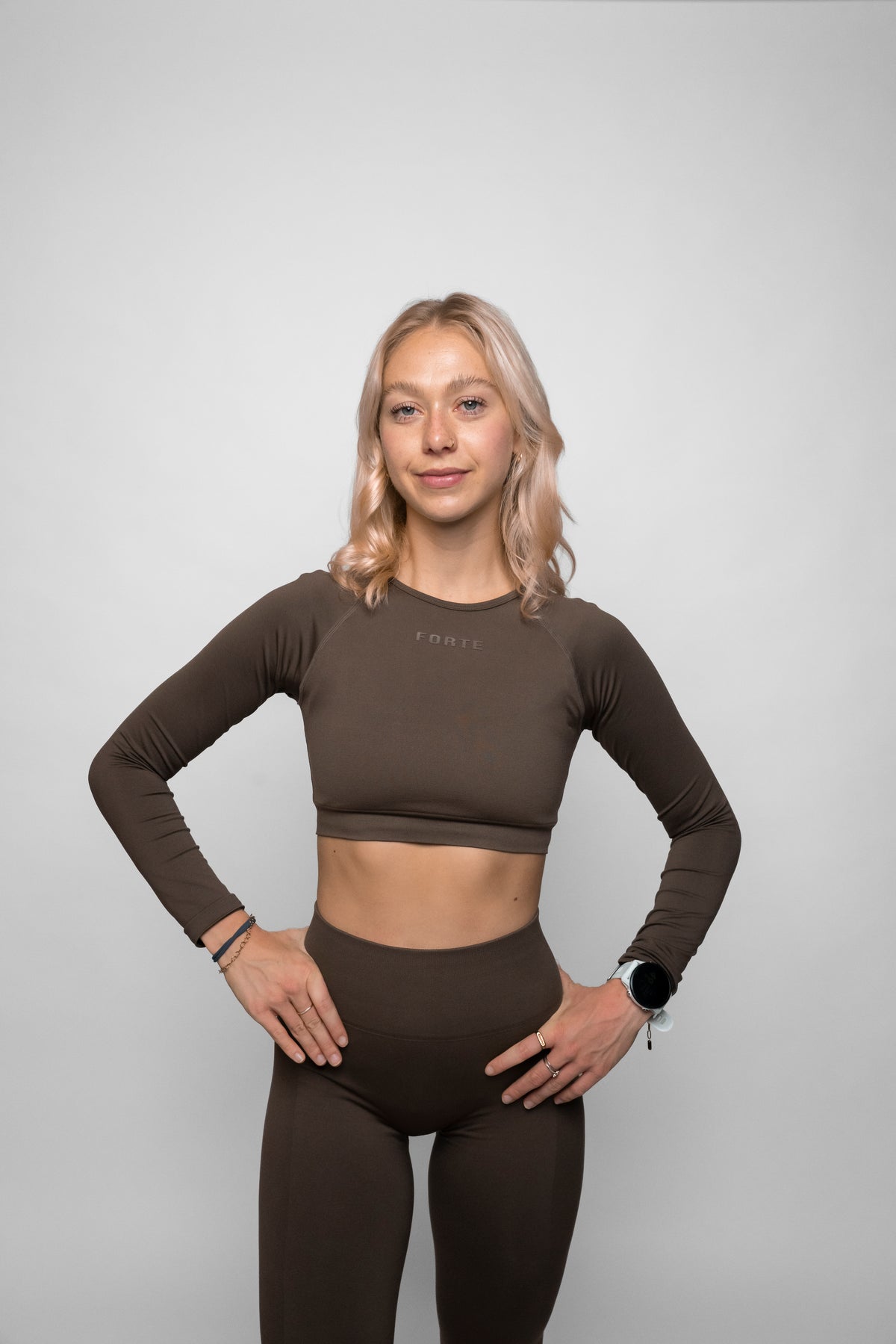Performance Long Sleeve Crop Top