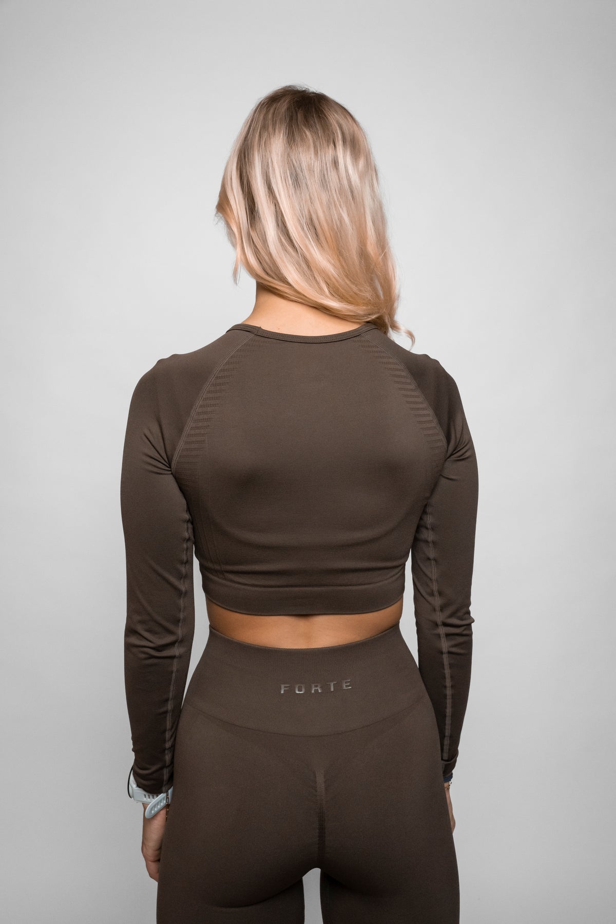 Performance Long Sleeve Crop Top