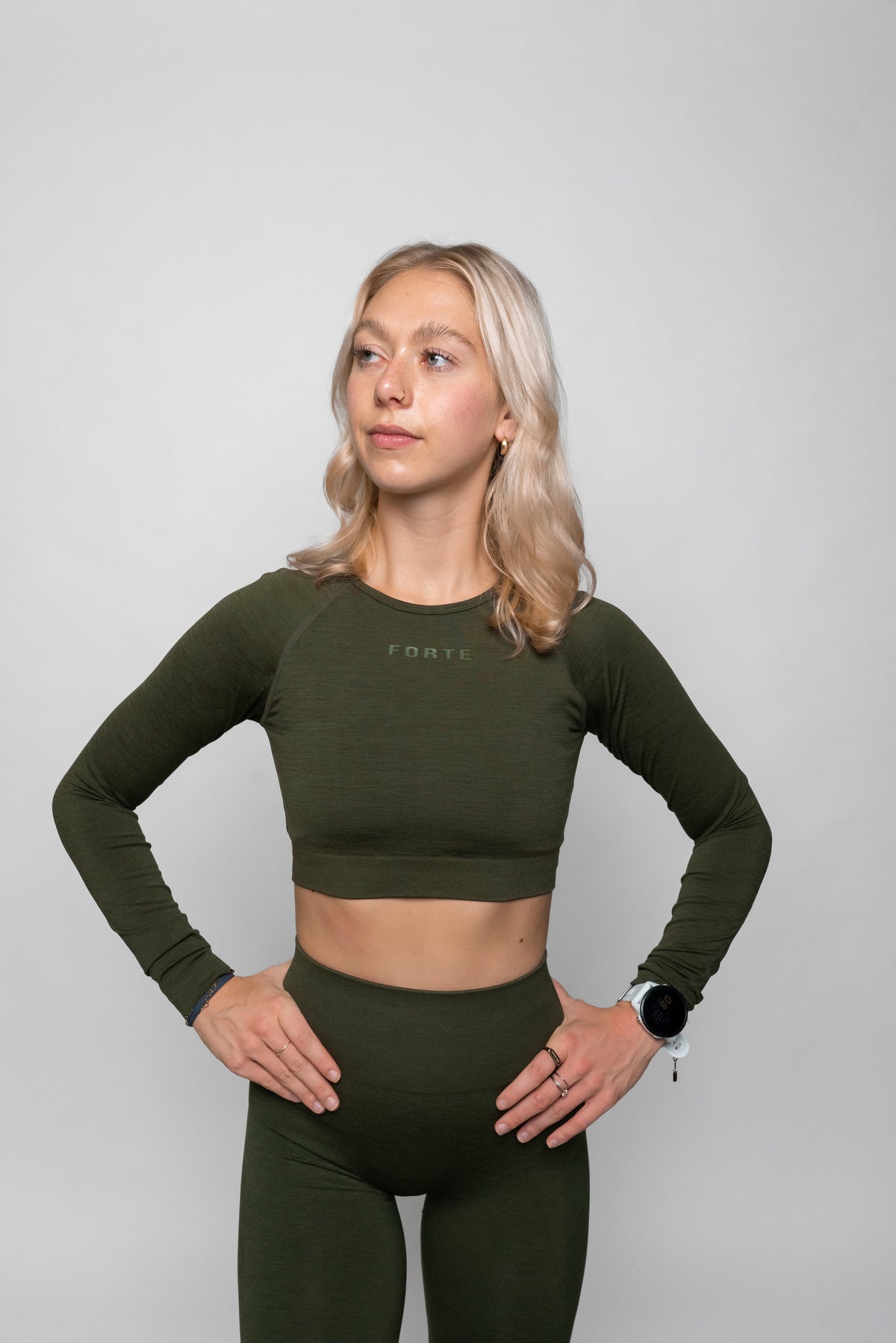 Performance Long Sleeve Crop Top