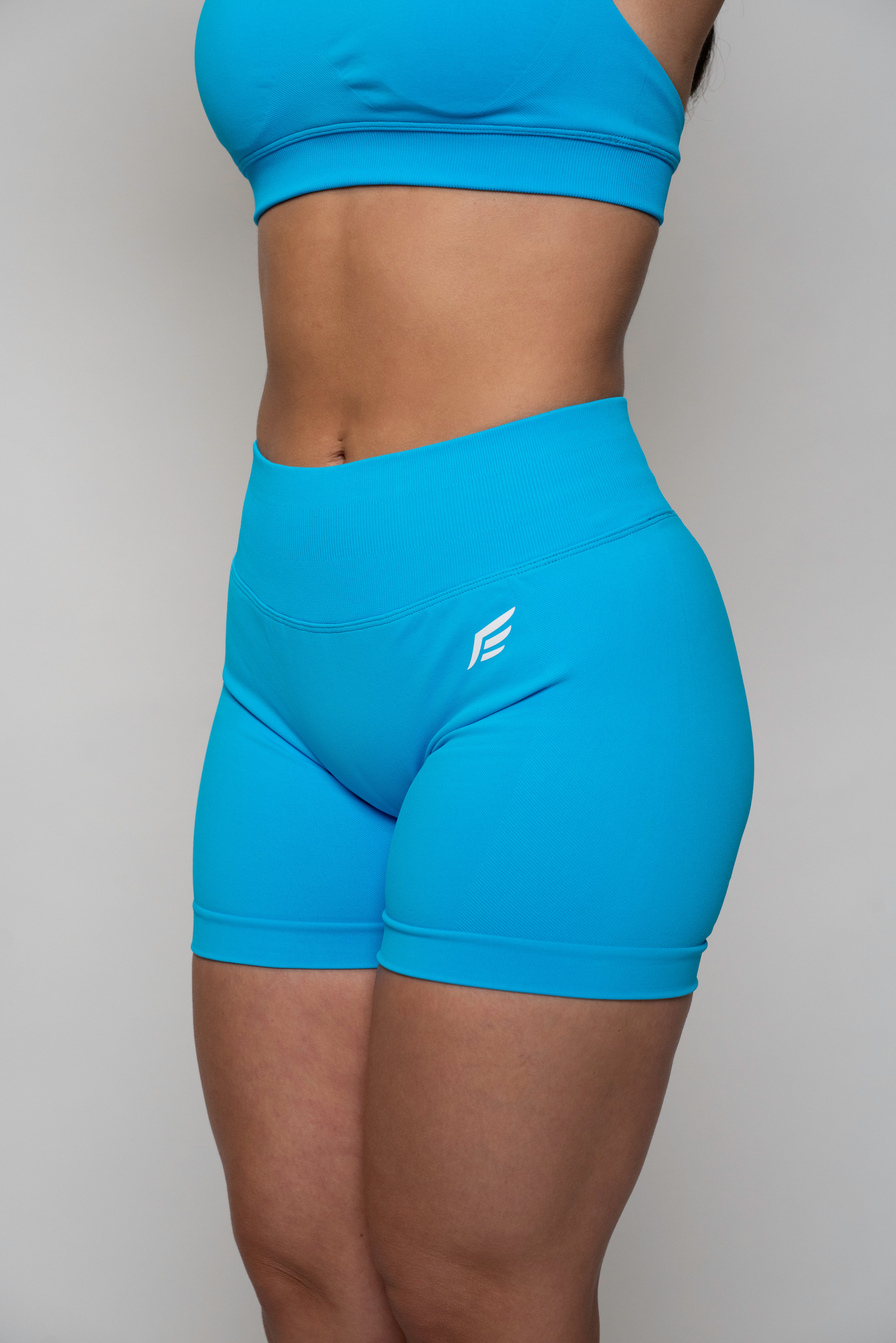 Endurance  Shorts