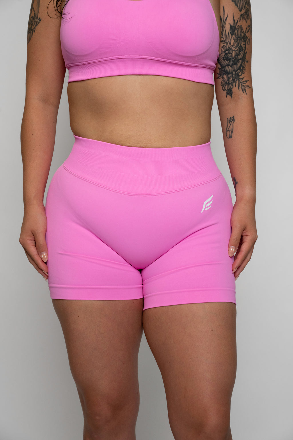 Endurance  Shorts